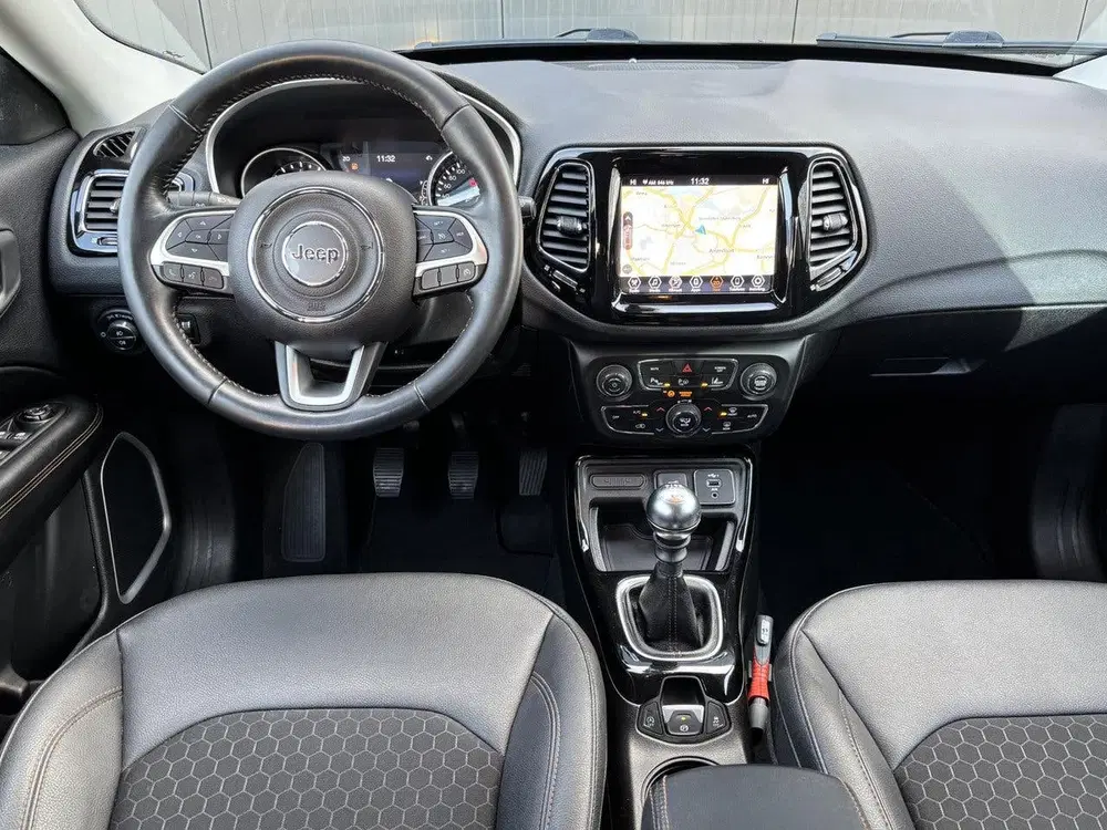 Jeep Compass 130pk Limited uit 2021, foto 12