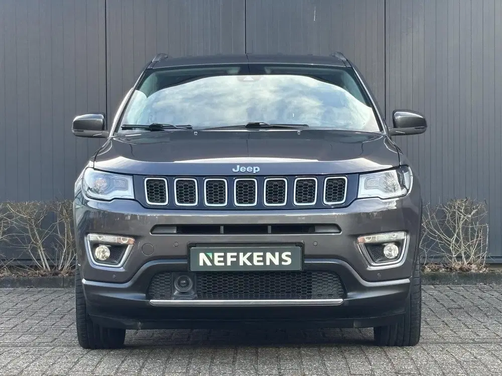 Jeep Compass 130pk Limited uit 2021, foto 2