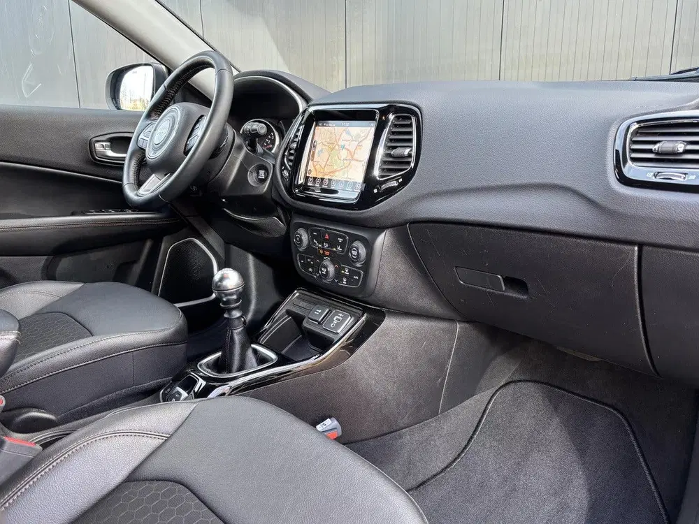 Jeep Compass 130pk Limited uit 2021, foto 7