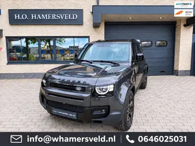 Land Rover Defender 2.0 P400e 110 SE uit 2023