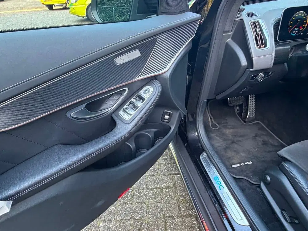 Mercedes-Benz EQC 400 4MATIC Premium Amg line 80 kWh schuifd uit 2020, foto 10
