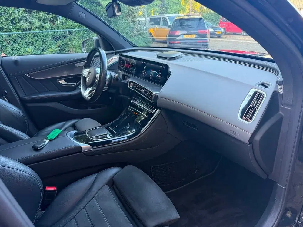 Mercedes-Benz EQC 400 4MATIC Premium Amg line 80 kWh schuifd uit 2020, foto 11