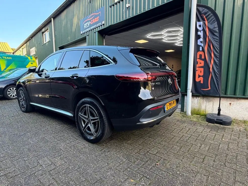 Mercedes-Benz EQC 400 4MATIC Premium Amg line 80 kWh schuifd uit 2020, foto 3