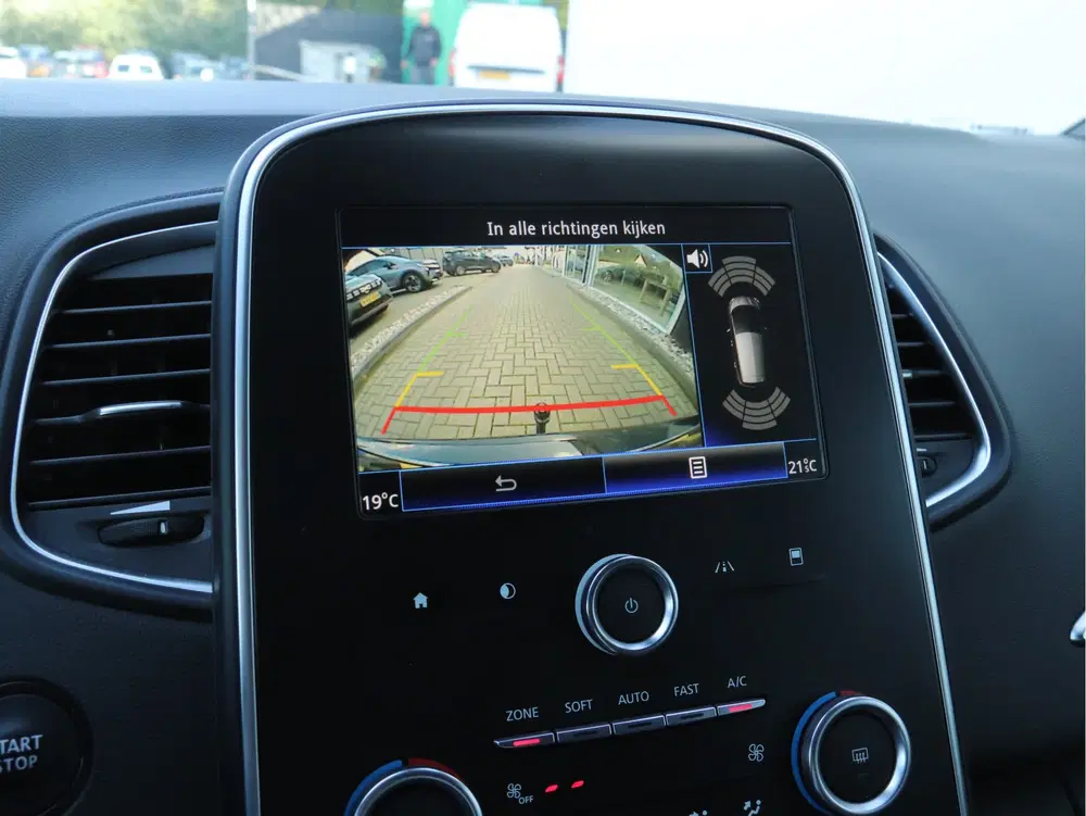 Renault Scenic Scénic 1.3 TCe 140 Limited EDC AUTOMAAT uit 2019, foto 13