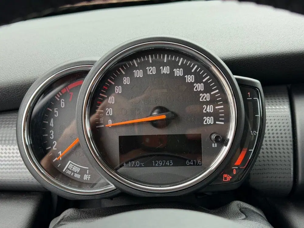 Mini Cooper 1.5 COOPER Busines edition Automaat 5DRS N uit 2019, foto 3