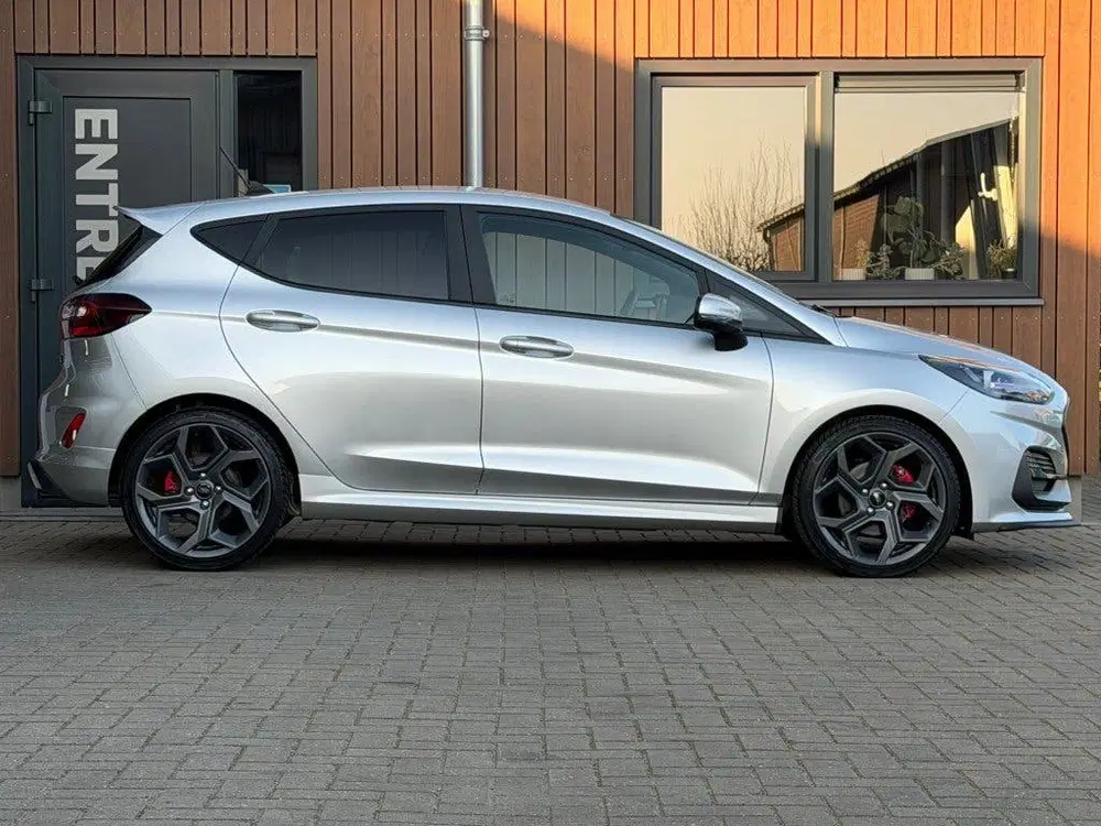 Ford Fiesta 1.5 ECOBOOST ST-X LED VC Navi Cruise PDC C uit 2022, foto 3