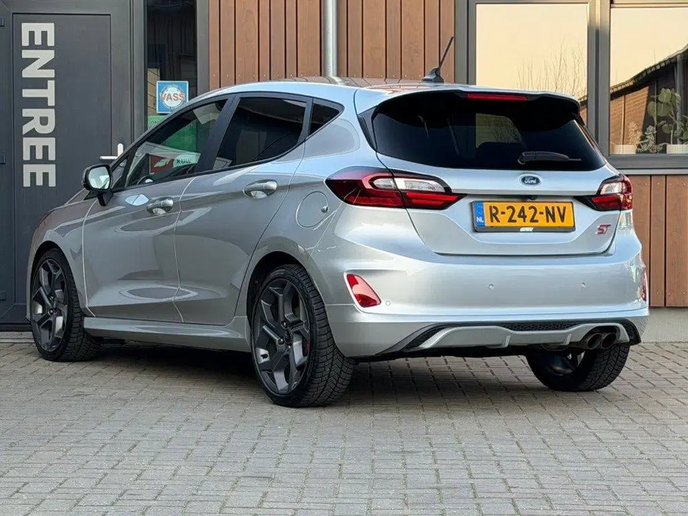 Ford Fiesta 1.5 ECOBOOST ST-X LED VC Navi Cruise PDC C uit 2022, foto 5