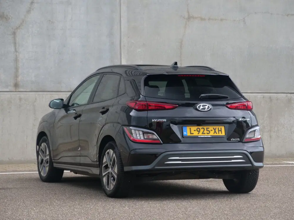 Hyundai KONA EV Premium Sky 64 kWh uit 2021, foto 11