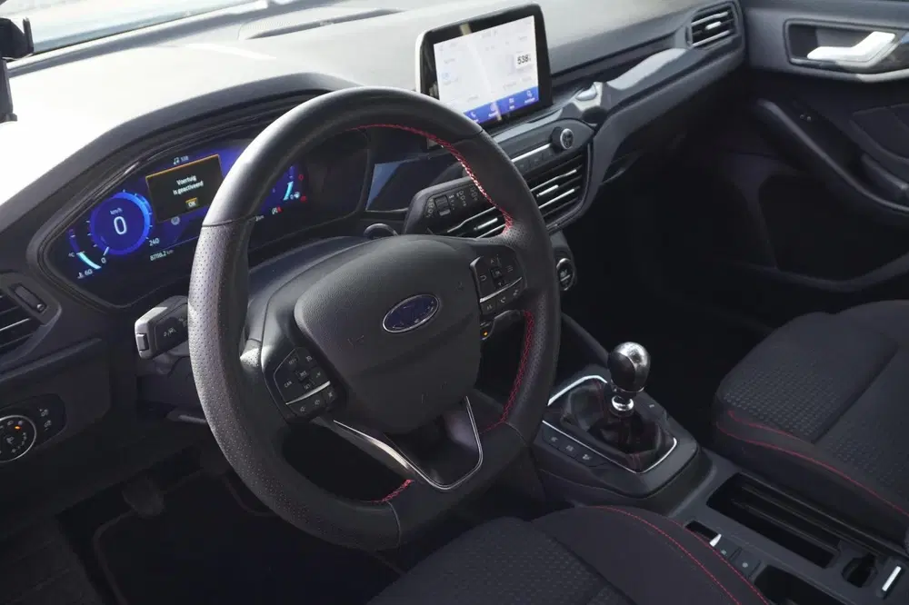 Ford Focus 1.0 EcoBoost Hybrid ST Line X Business uit 2021, foto 14