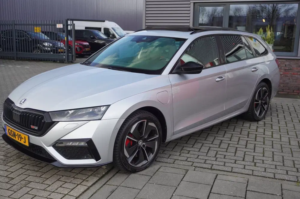 Skoda Octavia 1.4 TSI RS iV PHEV Business uit 2021, foto 11