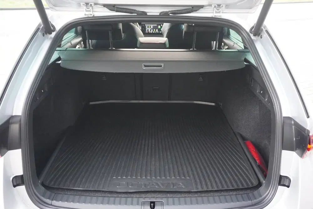 Skoda Octavia 1.4 TSI RS iV PHEV Business uit 2021, foto 7