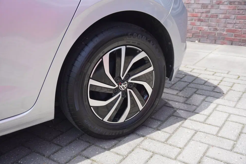 Volkswagen Polo 1.0 TSI Business uit 2023, foto 7
