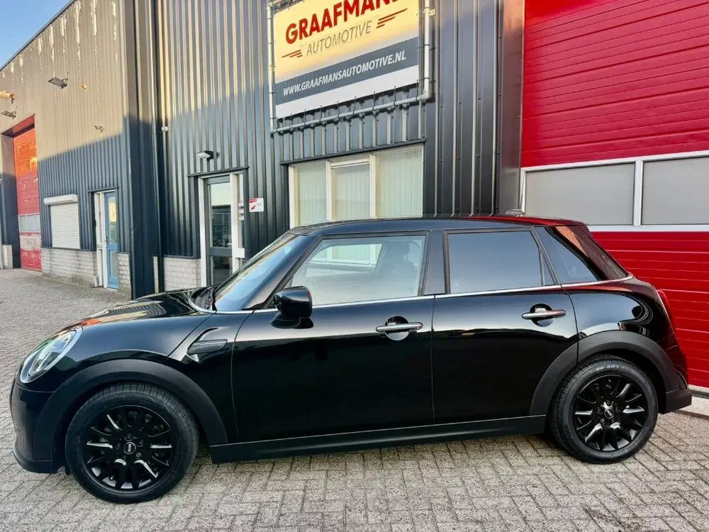 Mini Cooper 5 deurs Facelift Apple Carplay 1 JAAR GARA uit 2021, foto 3
