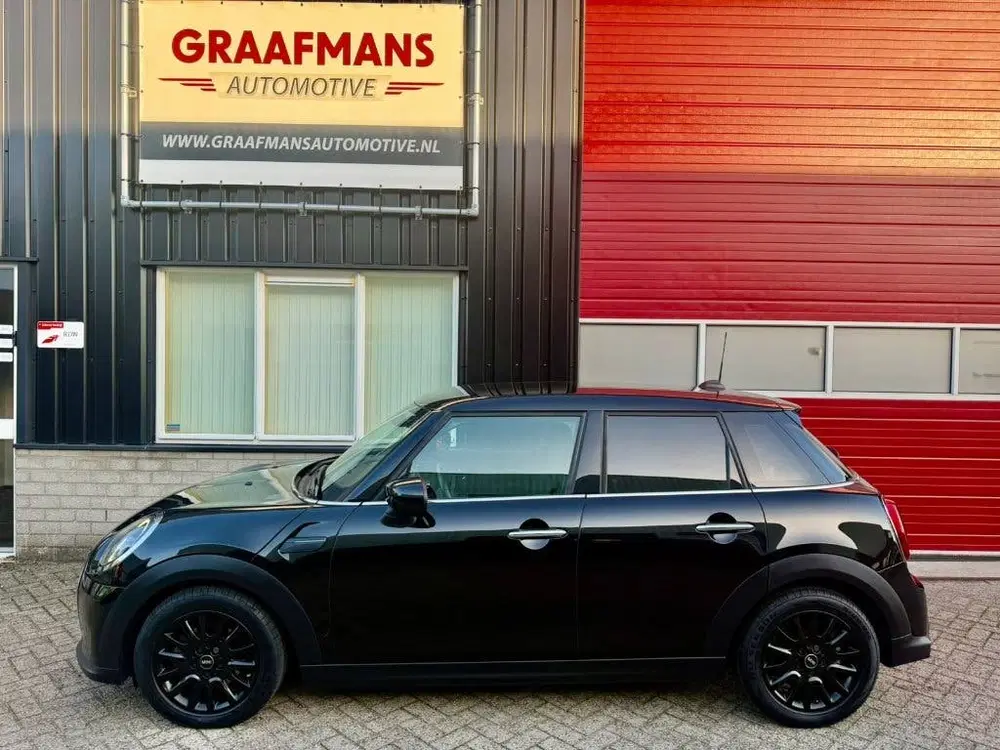 Mini Cooper 5 deurs Facelift Apple Carplay 1 JAAR GARA uit 2021, foto 6