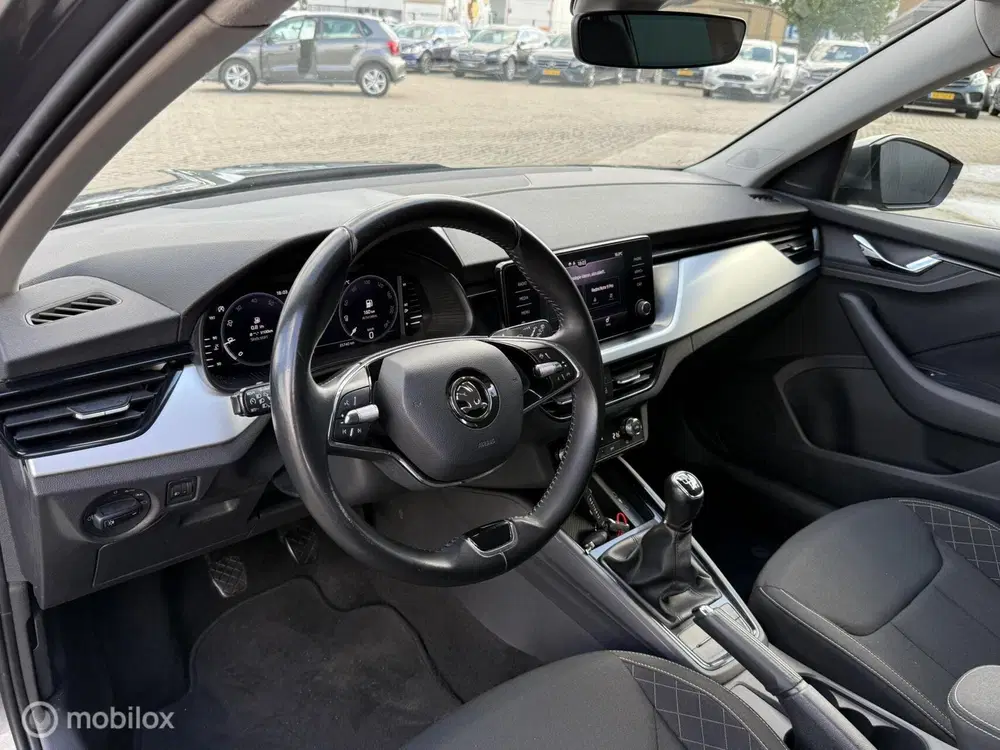 Skoda Kamiq 1.0 TSI Ambition uit 2022, foto 11