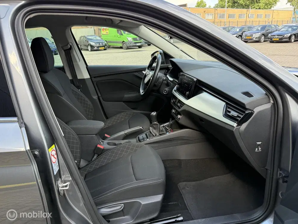 Skoda Kamiq 1.0 TSI Ambition uit 2022, foto 14