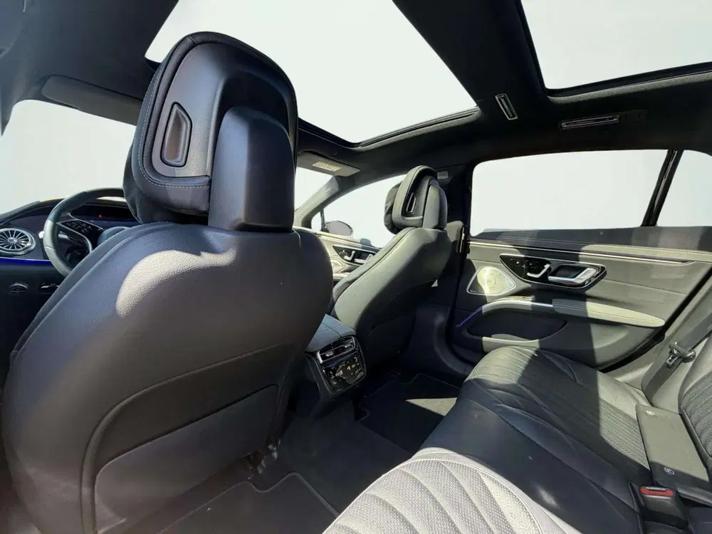 Mercedes-Benz EQS 580 4MATIC AMG Line 108 kWh uit 2022, foto 12