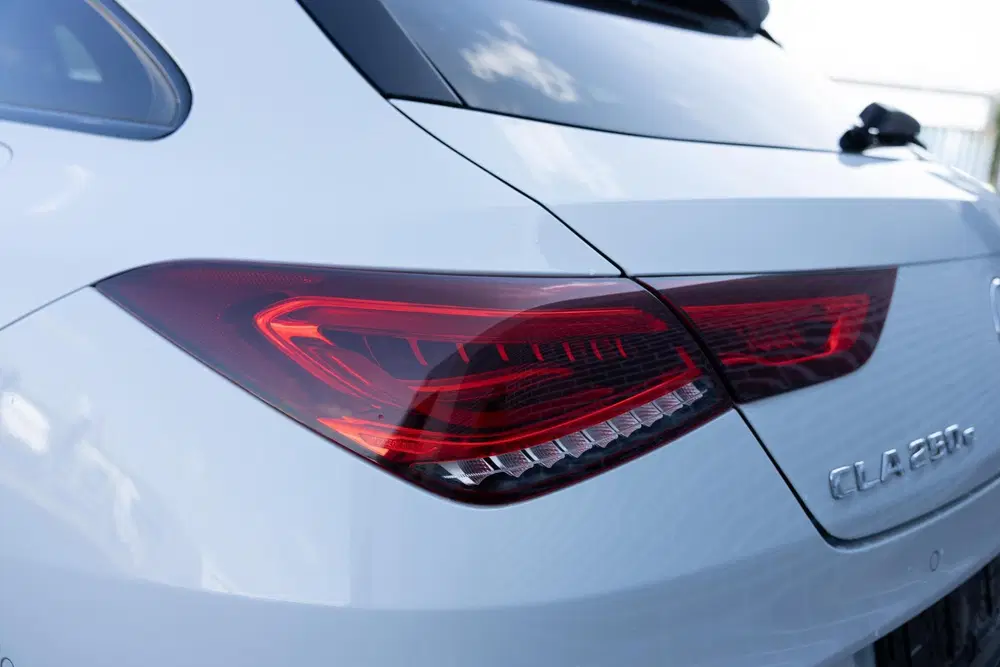 Mercedes-Benz CLA 250 e AMG Line uit 2020, foto 11