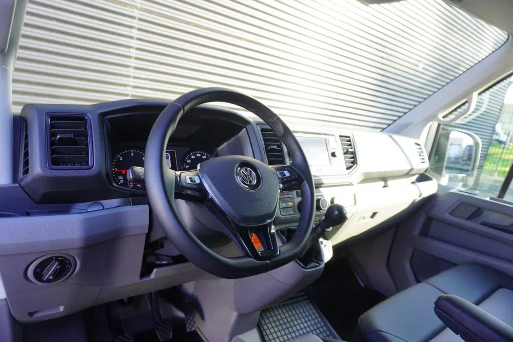 Volkswagen Crafter 180pk L4H3 uit 2024, foto 2