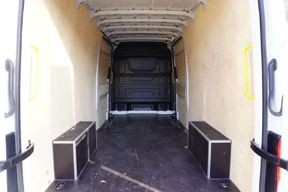 Volkswagen Crafter 180pk L4H3 uit 2024, foto 3