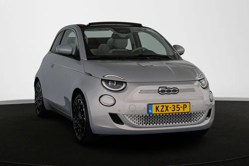 Fiat 500C La Prima 42 kWh Cabrio Leder Stoelverwarmi uit 2024, foto 2