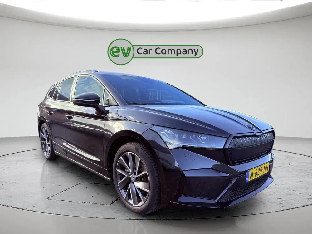 Skoda Enyaq 60 Sportline uit 2021, foto 2