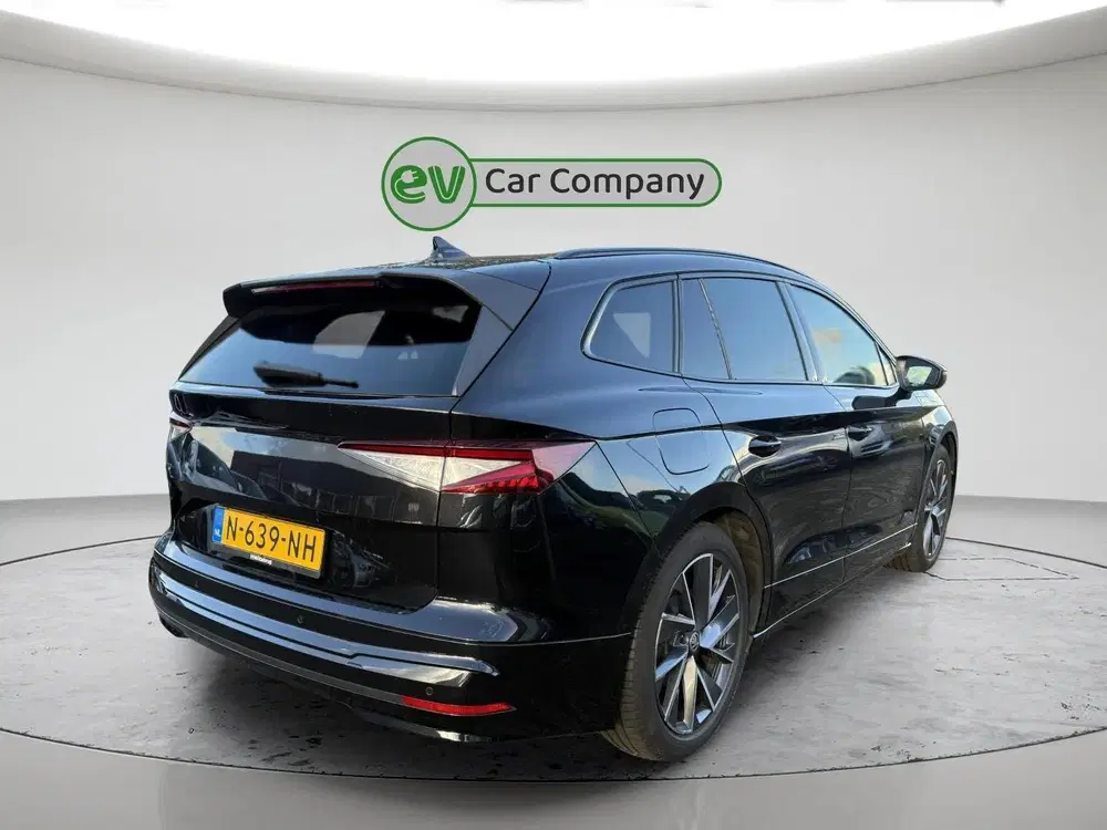 Skoda Enyaq 60 Sportline uit 2021, foto 3