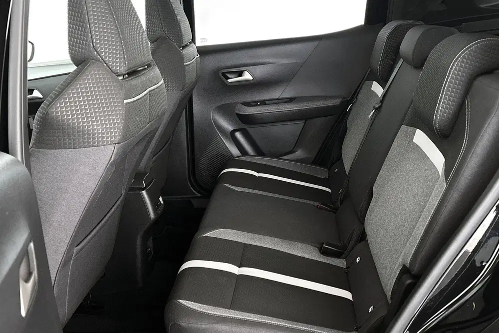 Opel Frontera 1.2 Turbo Hybrid GS 7p. Camera Climate Con uit 2025, foto 8