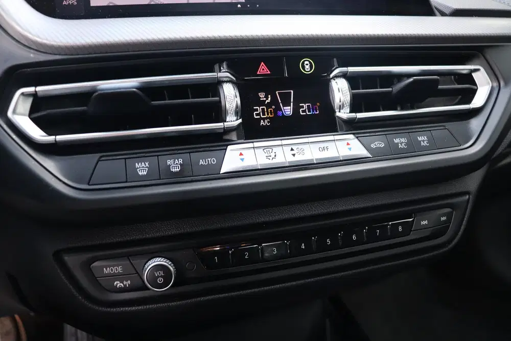 BMW 1-serie 116i M Sport Virtual Display LED (bj 2021) uit 2021, foto 11