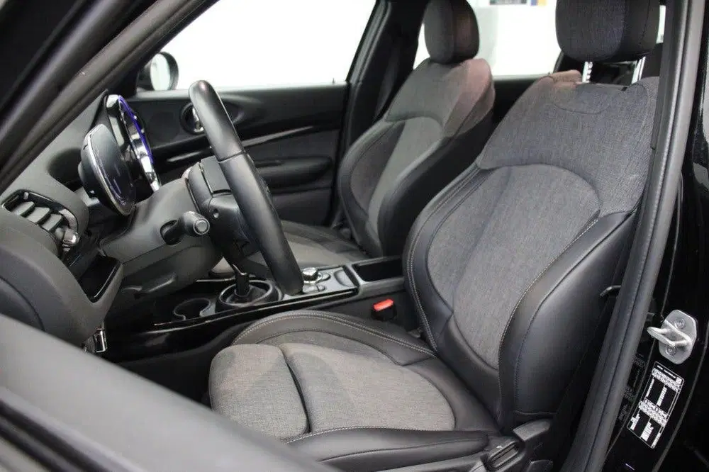 Mini Clubman 1.5 Business Edition Automaat uit 2022, foto 9