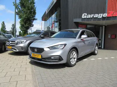SEAT Leon 1.0 eTSI Style Business Intense uit 2022