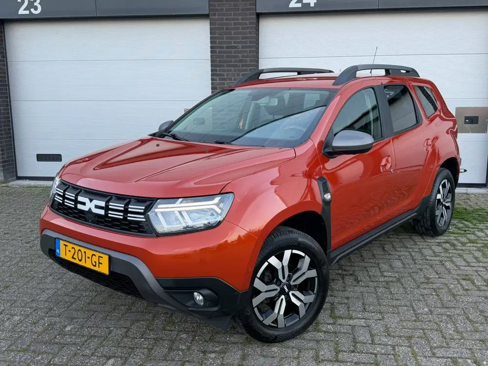 Dacia Duster 1.3 TCe 150 Journey uit 2023