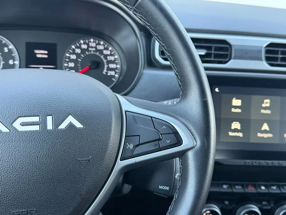 Dacia Duster 1.3 TCe 150 Journey uit 2023, foto 11