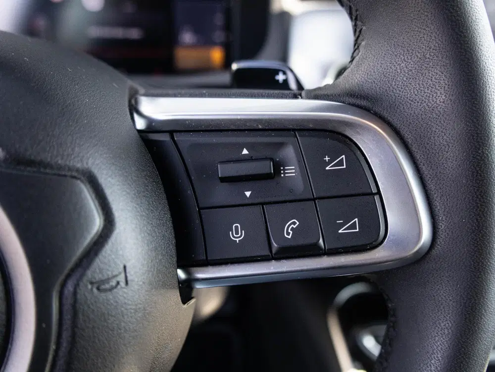 Jeep Avenger 1.2 e-Hybrid Altitude uit 2025, foto 10