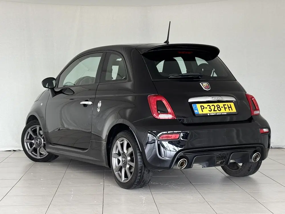Fiat 500 1.4 T-Jet Abarth 595 70th Anniversary uit 2019, foto 12