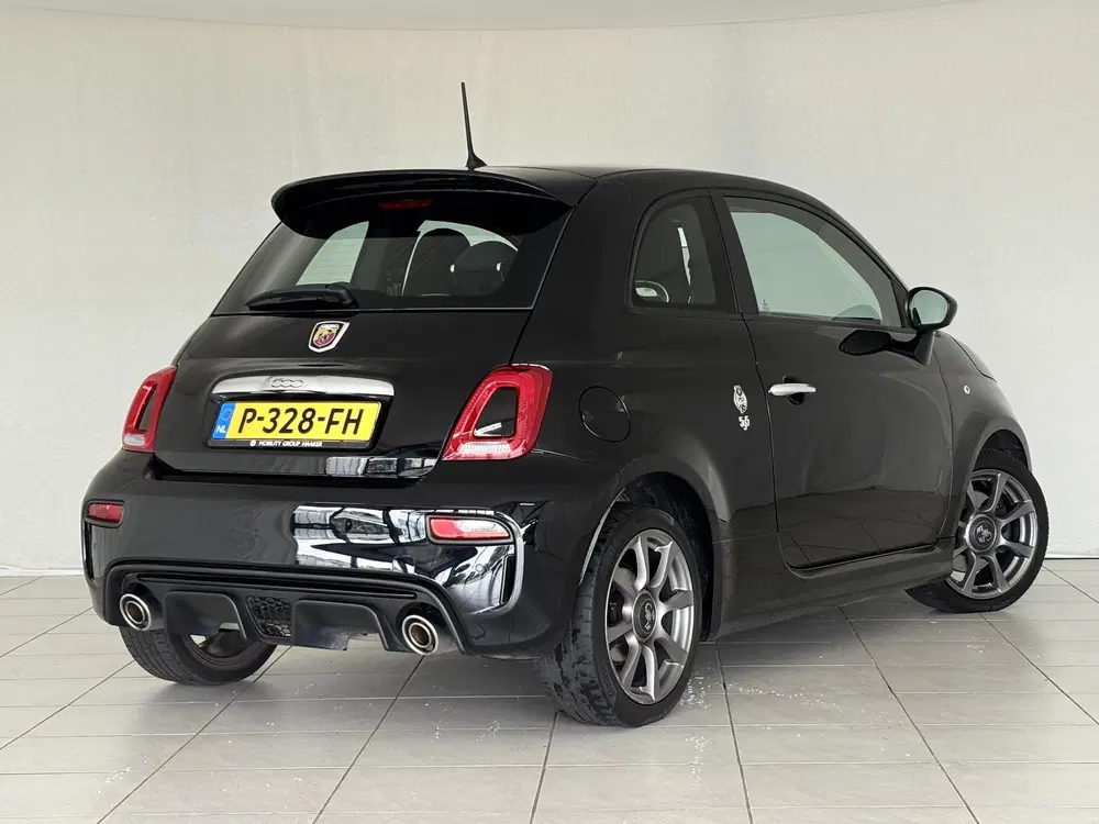 Fiat 500 1.4 T-Jet Abarth 595 70th Anniversary uit 2019, foto 9