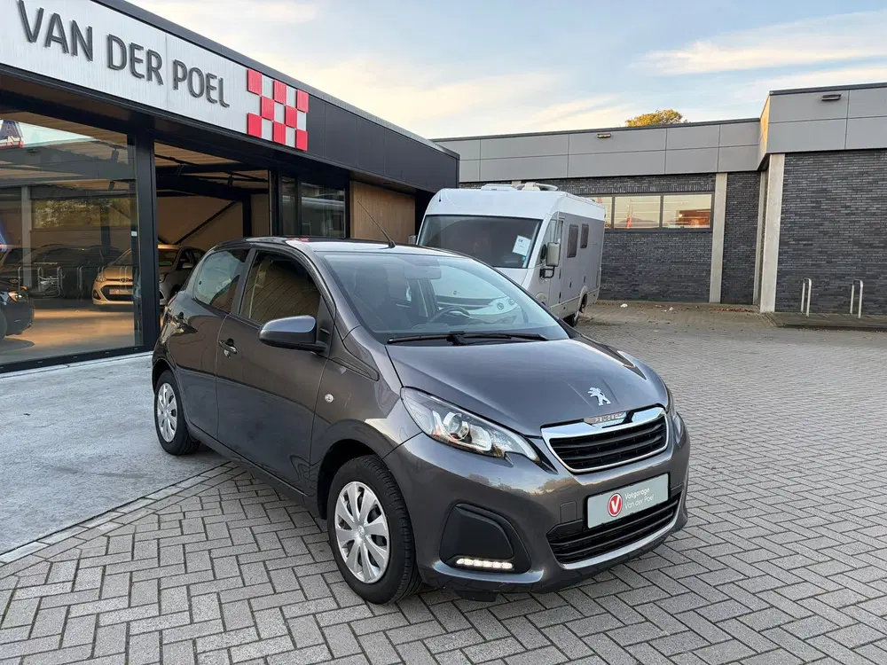 Peugeot 108 1.0 e-VTi Active uit 2022, foto 6