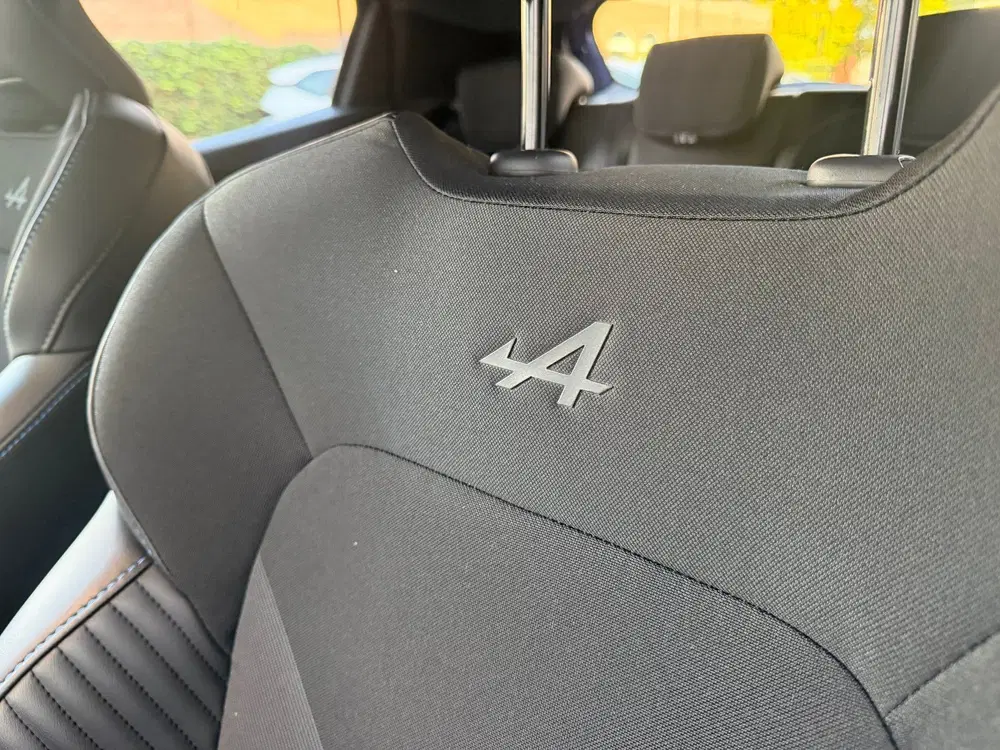 Renault Clio 1.6 E-Tech Full Hybrid 145 esprit Alpine uit 2023, foto 6