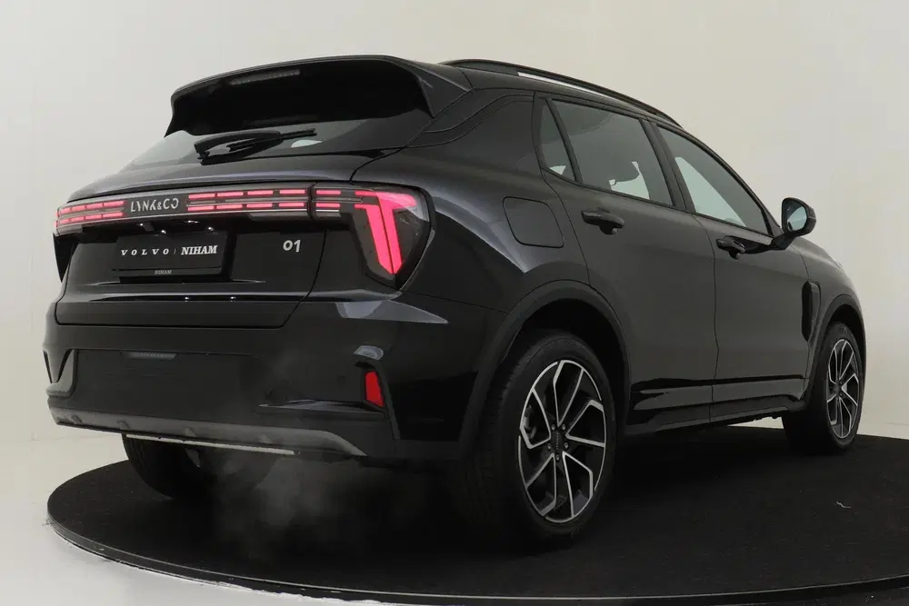 Lynk & Co 01 1.5 PHEV CORE -CARPLAY uit 2026, foto 3