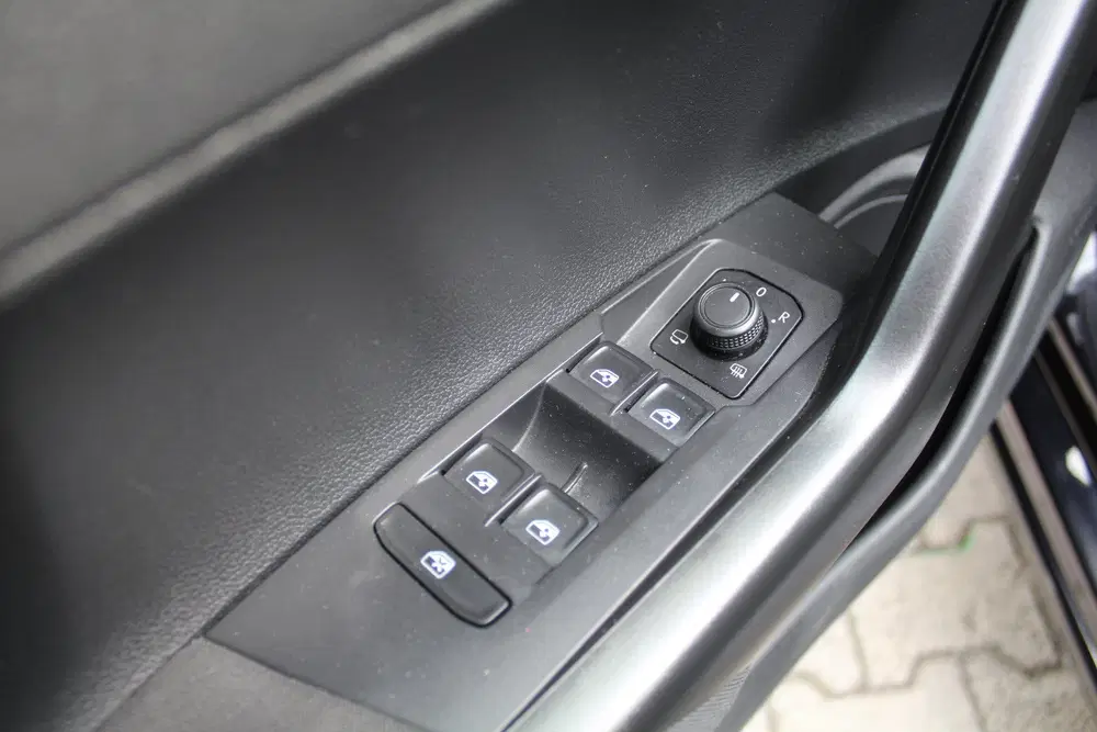 Volkswagen Polo 1.0 TSI Life 7-DSG automaat uit 2023, foto 14