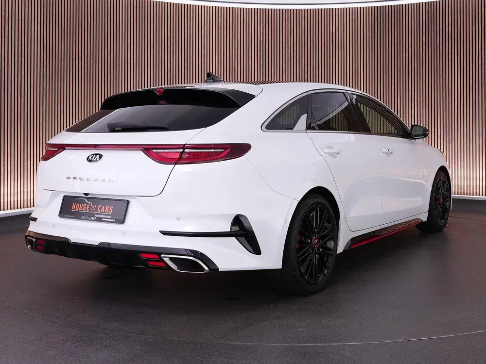 Kia ProCeed GT 1.6 204pk T-GDi uit 2021, foto 2