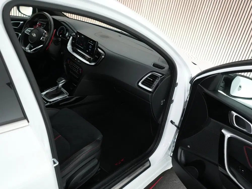 Kia ProCeed GT 1.6 204pk T-GDi uit 2021, foto 3