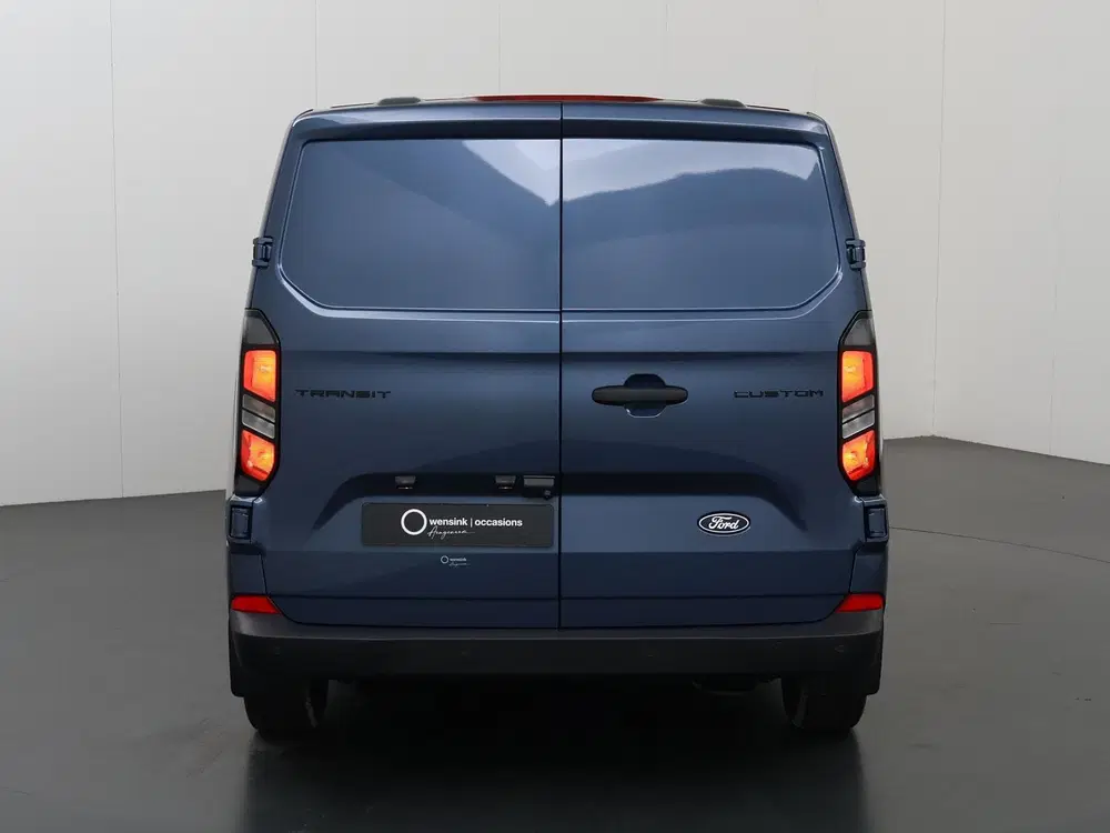 Ford Transit Custom 320 uit 2024, foto 4
