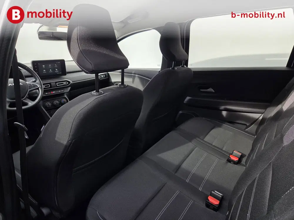 Dacia Jogger 1.0 TCe 110 Expression Apple CarPlay Achte uit 2023, foto 12