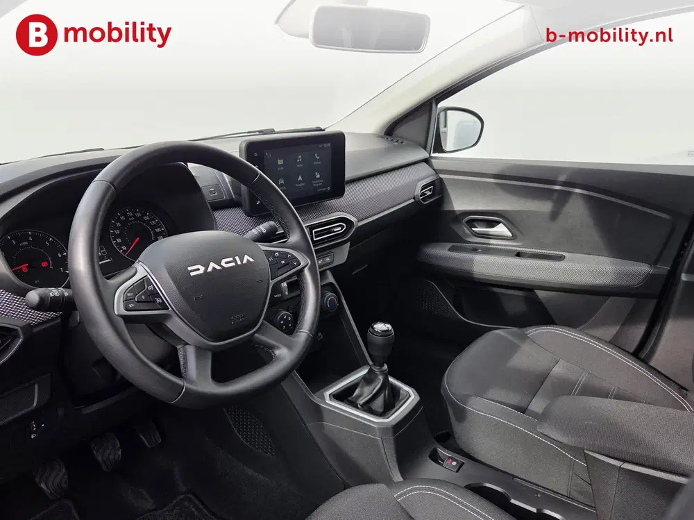 Dacia Jogger 1.0 TCe 110 Expression Apple CarPlay Achte uit 2023, foto 8