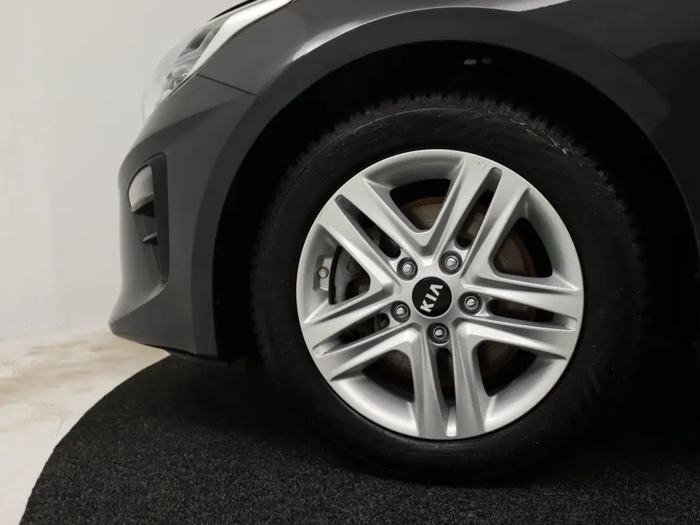 Kia Ceed 1.4 T-GDi DynamicLine uit 2019, foto 14