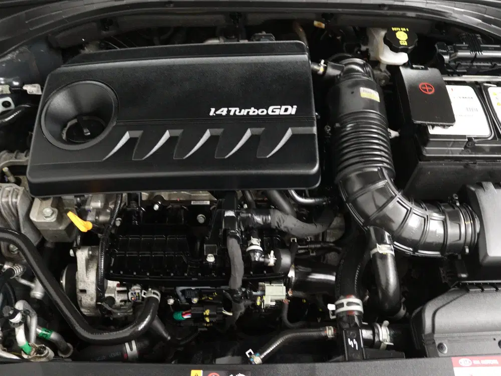 Kia Ceed 1.4 T-GDi DynamicLine uit 2019, foto 15