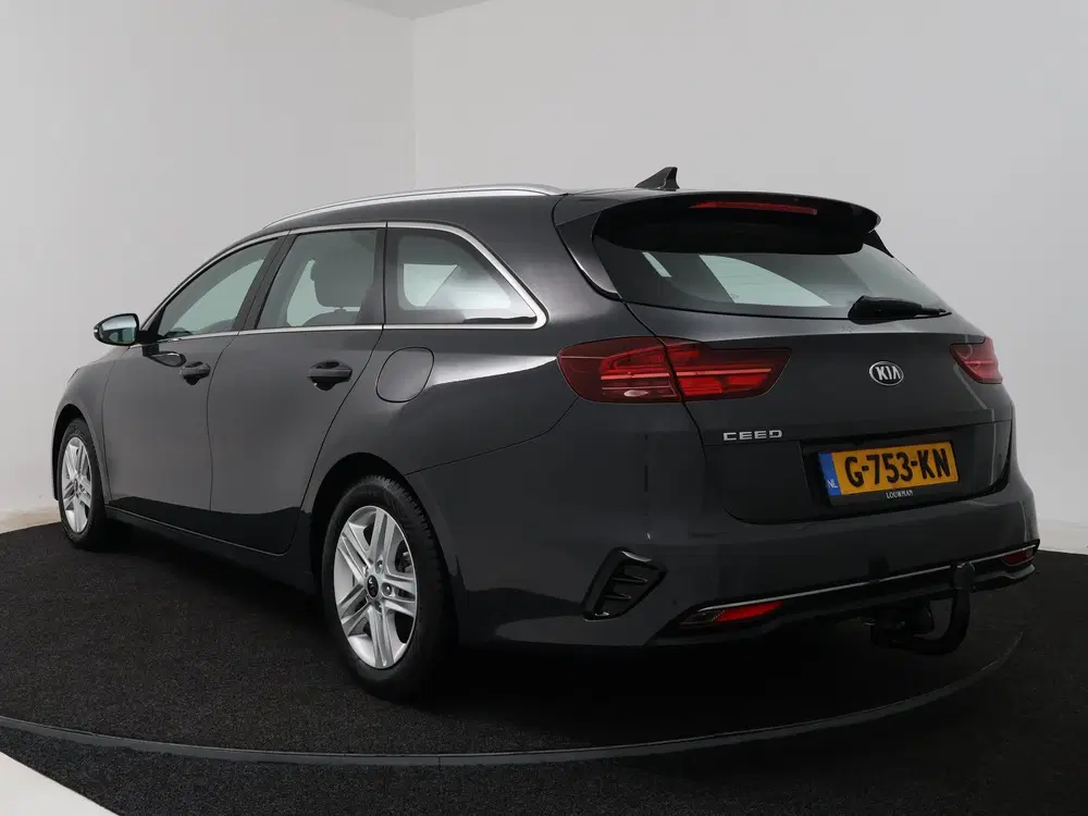 Kia Ceed 1.4 T-GDi DynamicLine uit 2019, foto 6