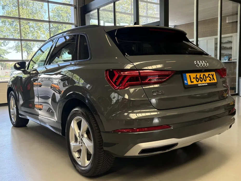 Audi Q3 35 TFSI S Line Pro Line S AUTOMAAT uit 2019, foto 2