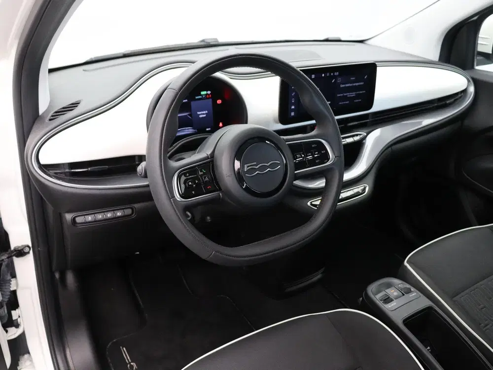 Fiat 500e Icon 42 kWh uit 2023, foto 13